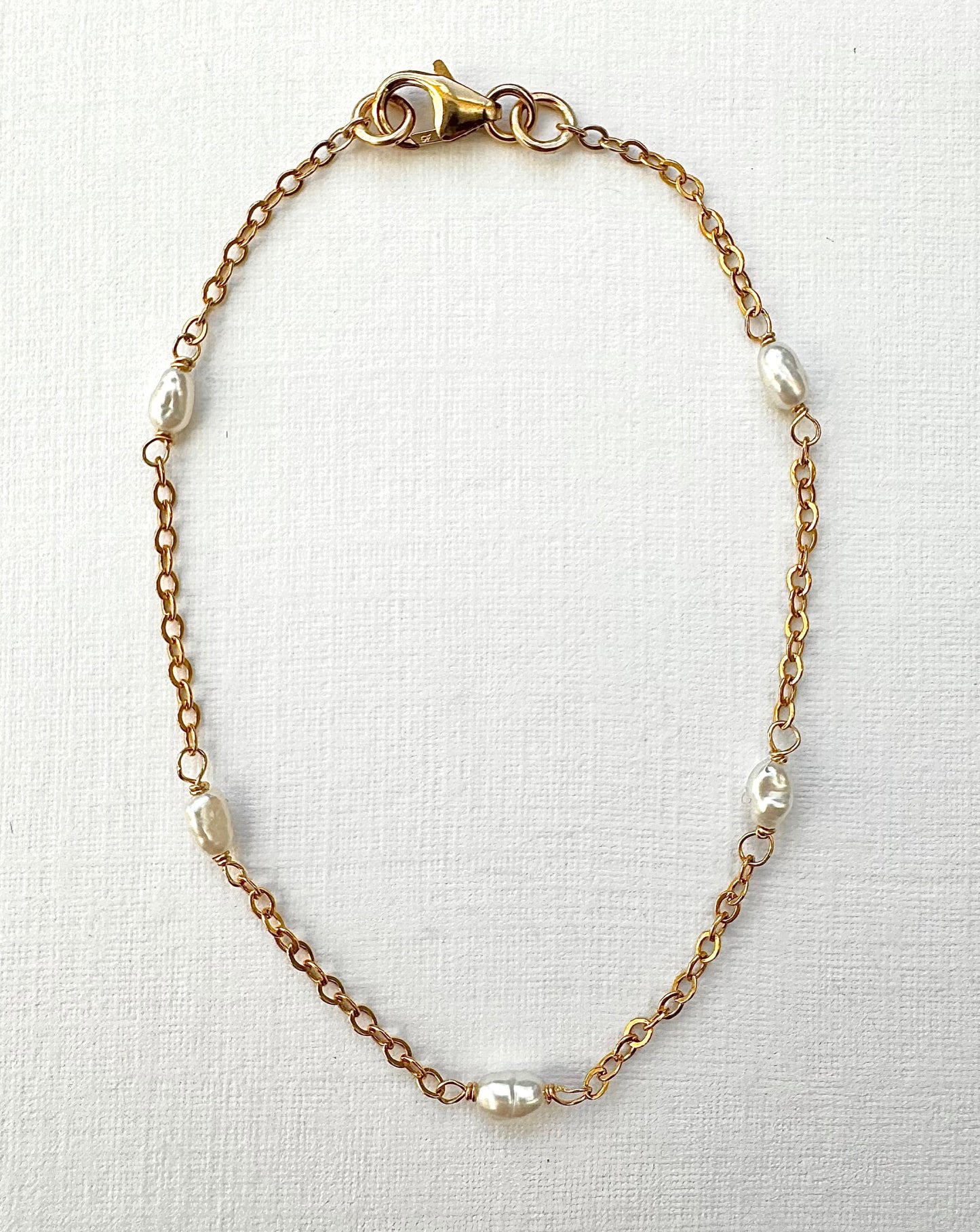 Scattered Seed Pearl Bracelet